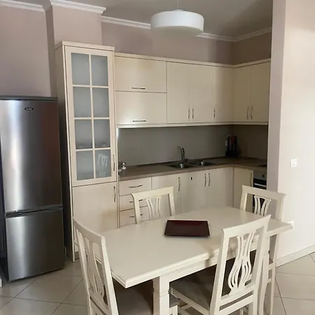 Kompleksi Delijorgji 3 Lägenhet